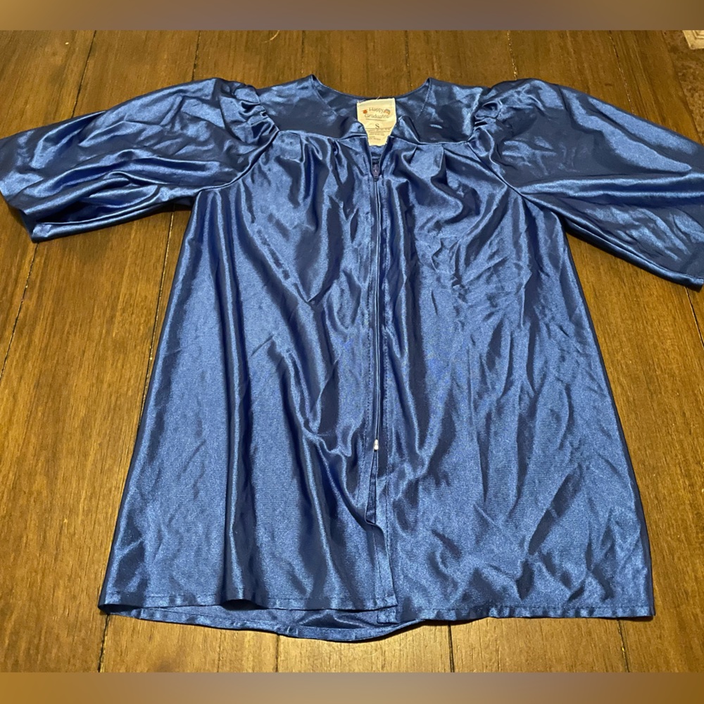 🔴 Toddler Kindergarten Graduation Gown
